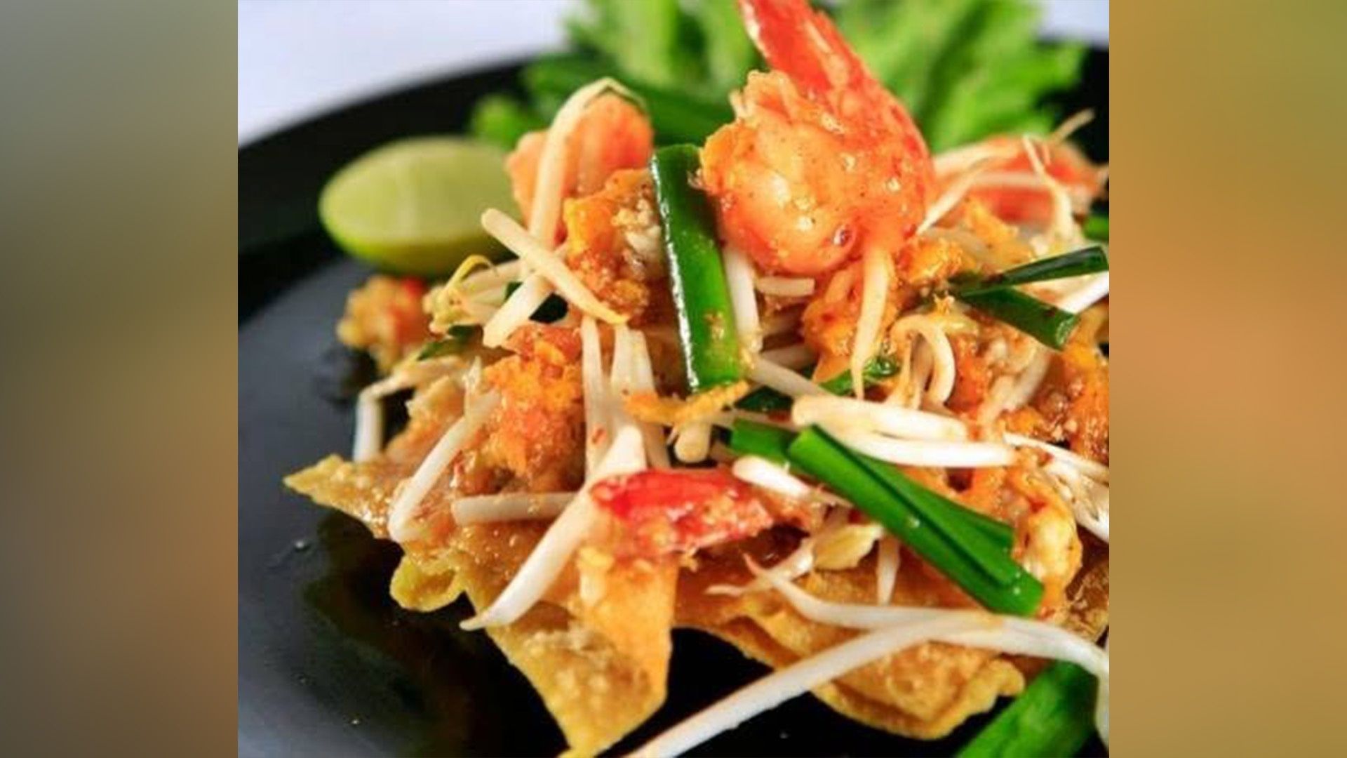 N19.Crispy Pad Thai Noodle