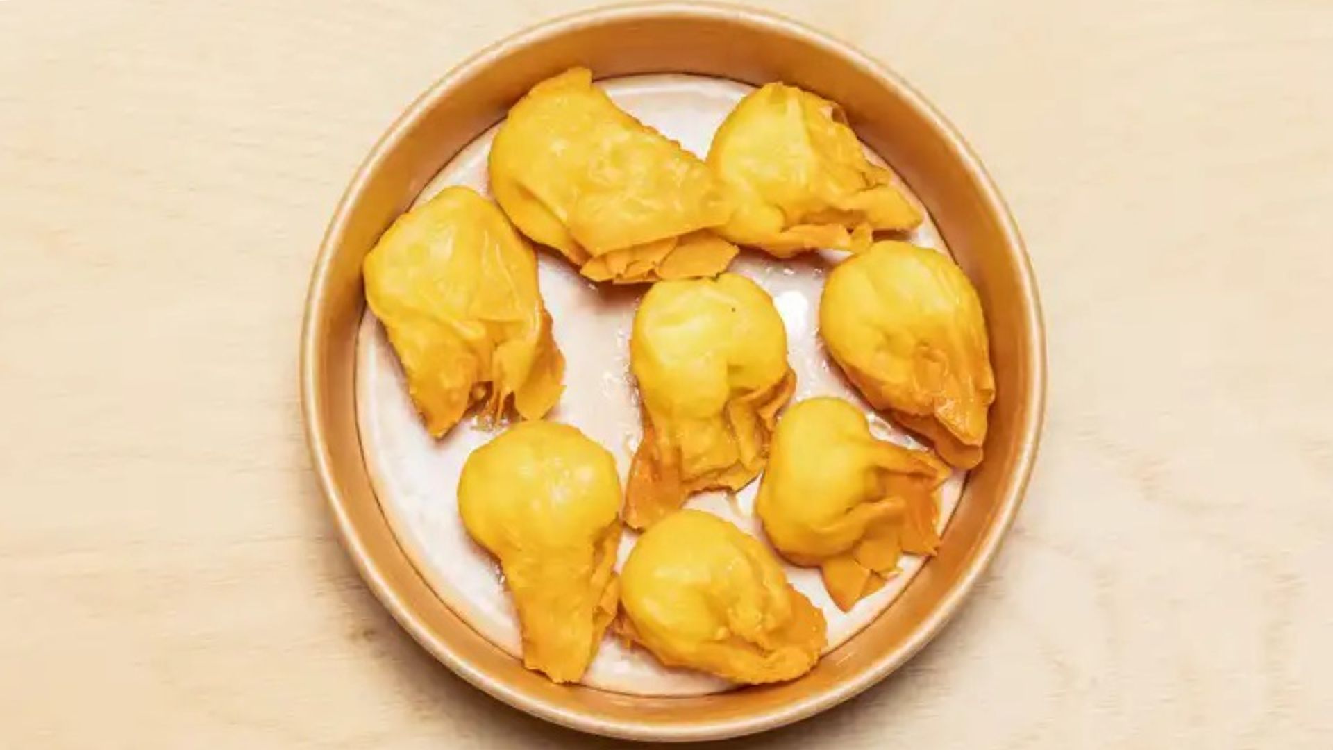 Koi Crab Rangoon