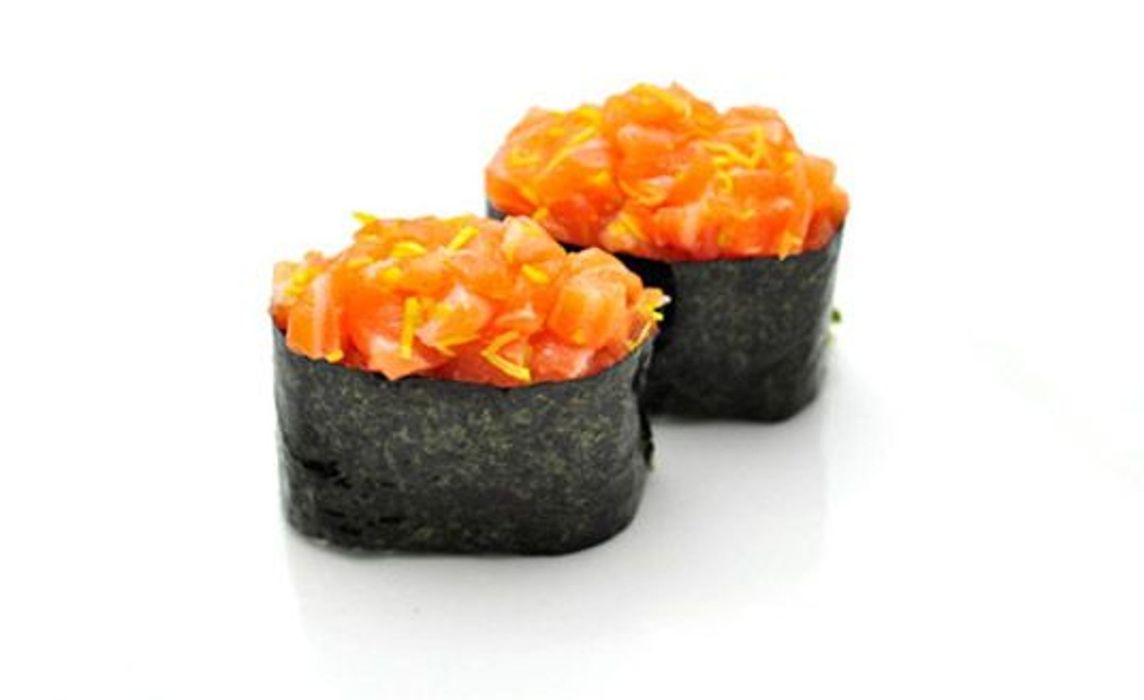 T9. Sushi tartare de saumon