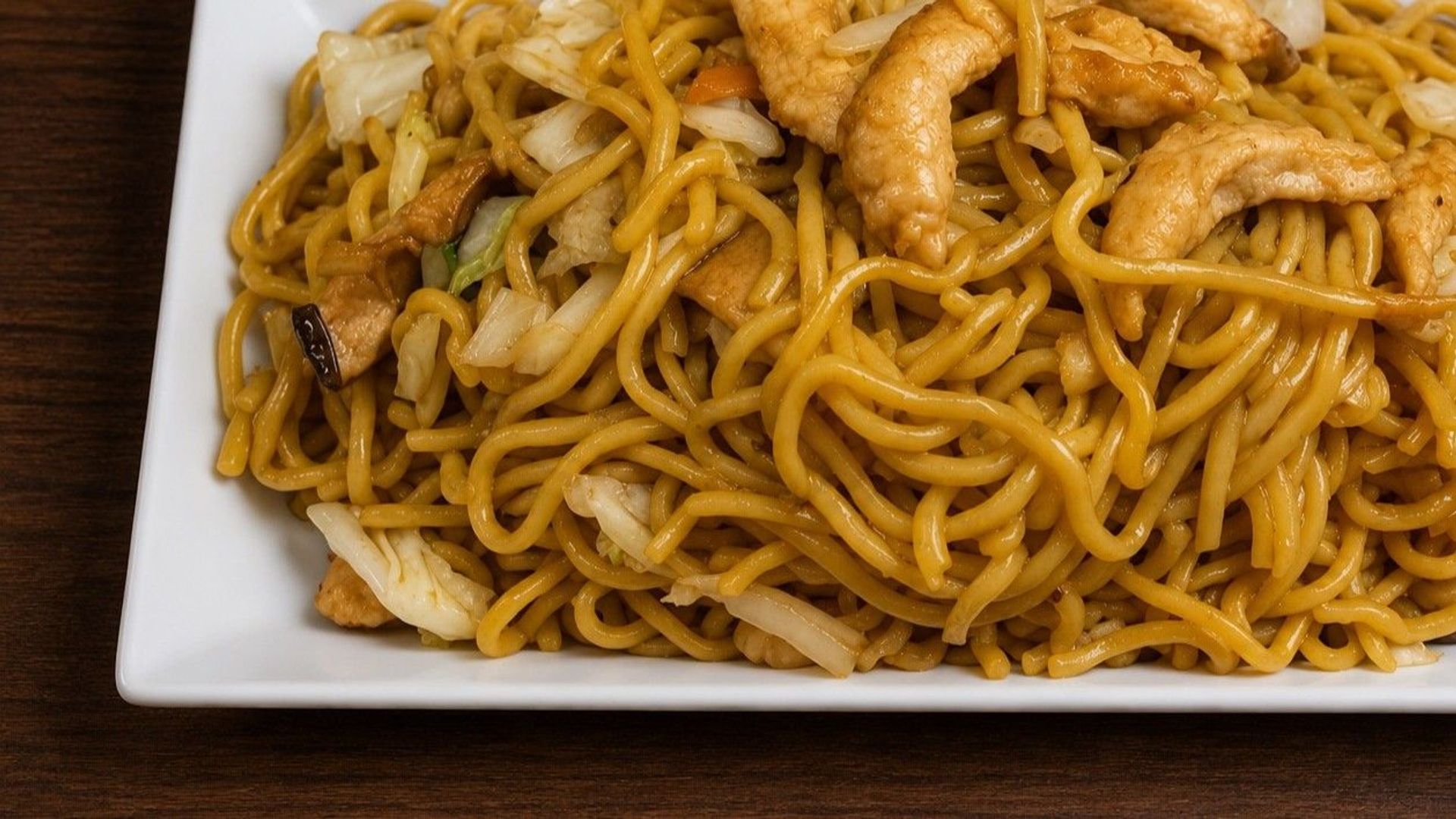 Chicken Lo Mein
