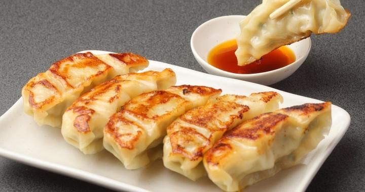 Gyoza 酥炸猪肉饺