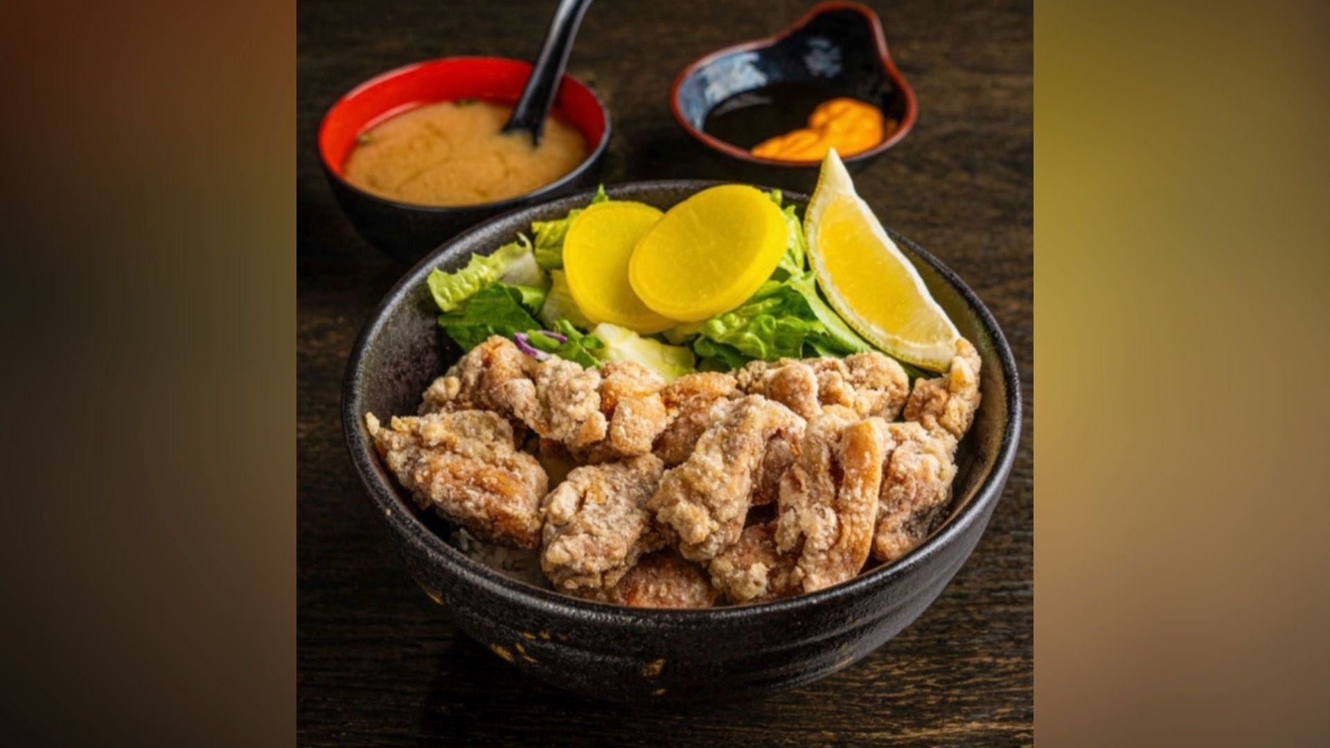 R4.Fried Chicken Donburi