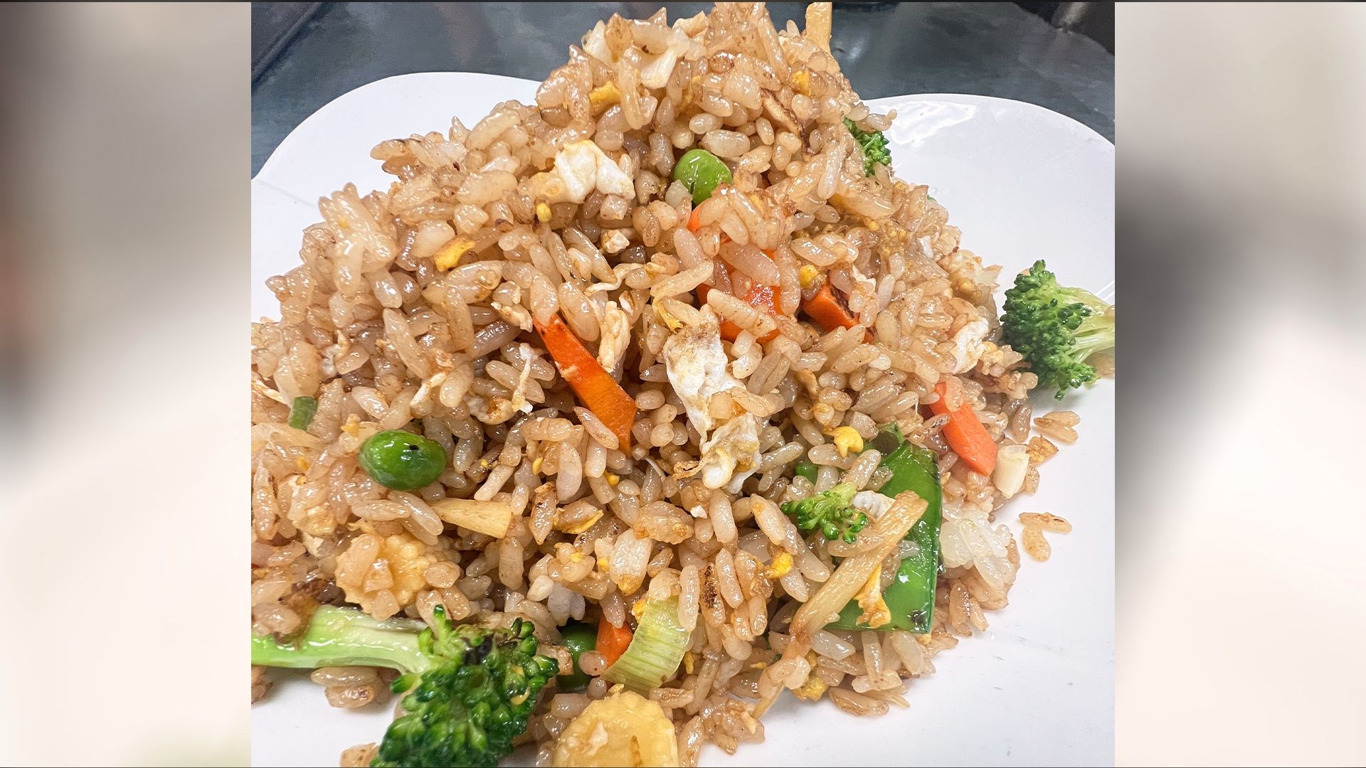 L.Vegetable Fried Rice-午.素菜炒饭