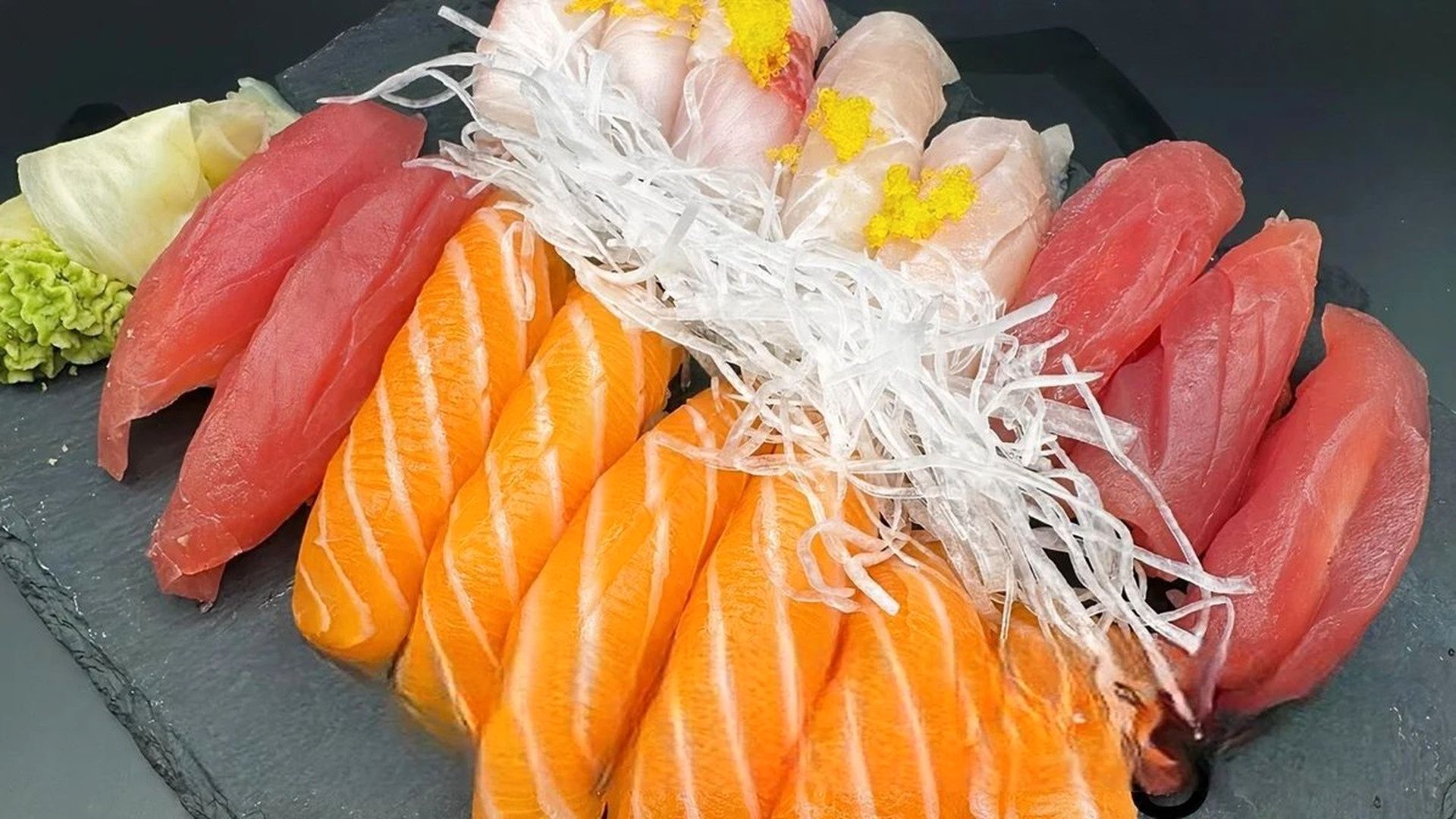 Tricolor Sushi