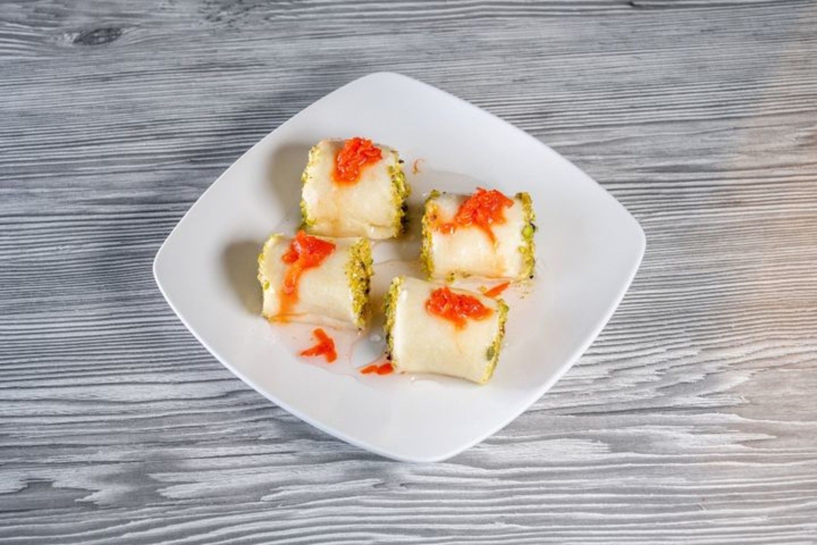 Halawet El Jibn (Sweet Cheese Rolls)