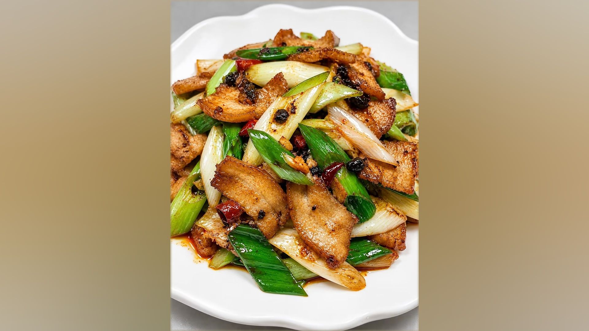 Chengdu Style Twice-Cooked Pork-成都回锅肉