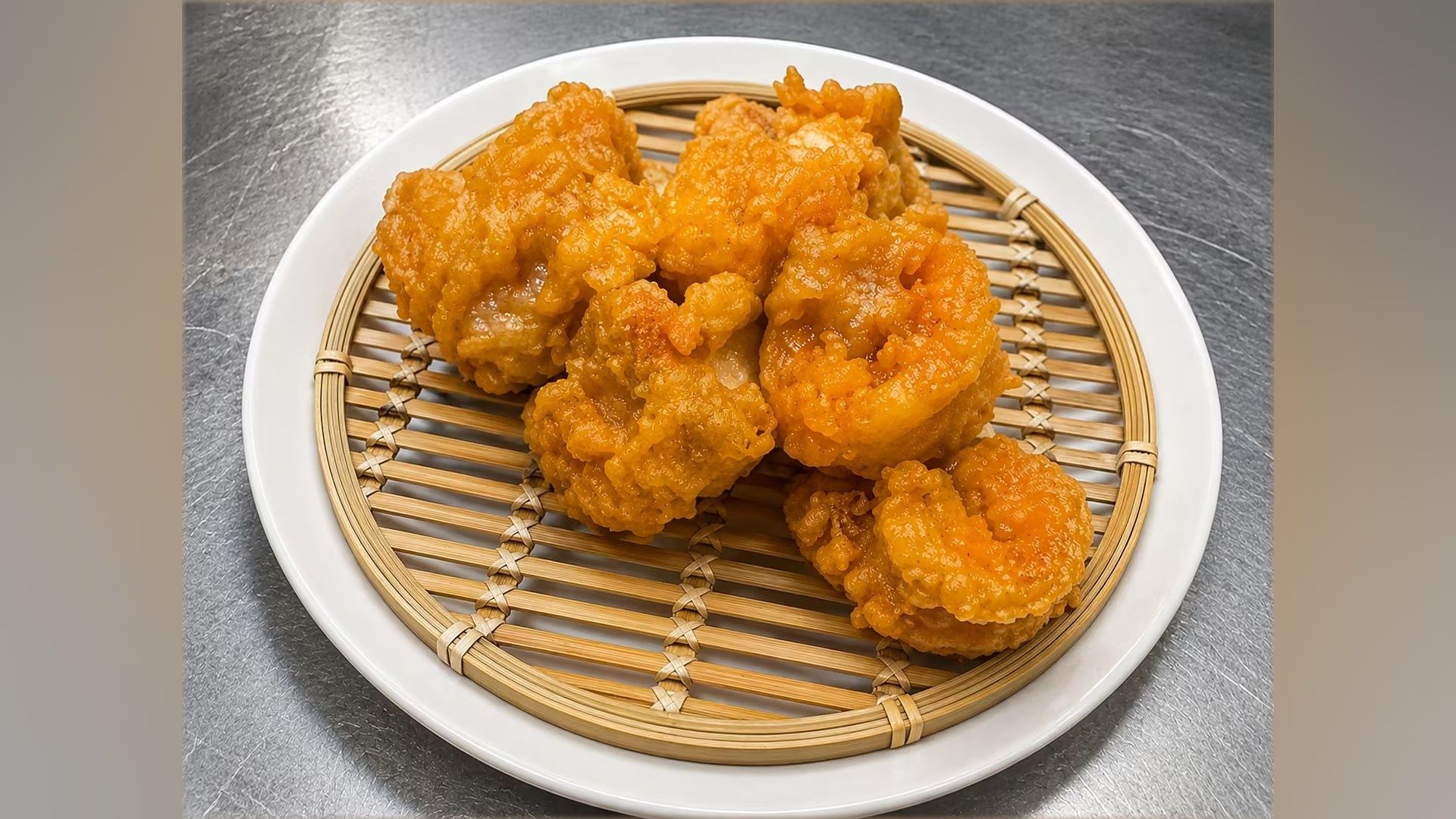 Salted Egg Yolk Shrimp-咸蛋黄虾球