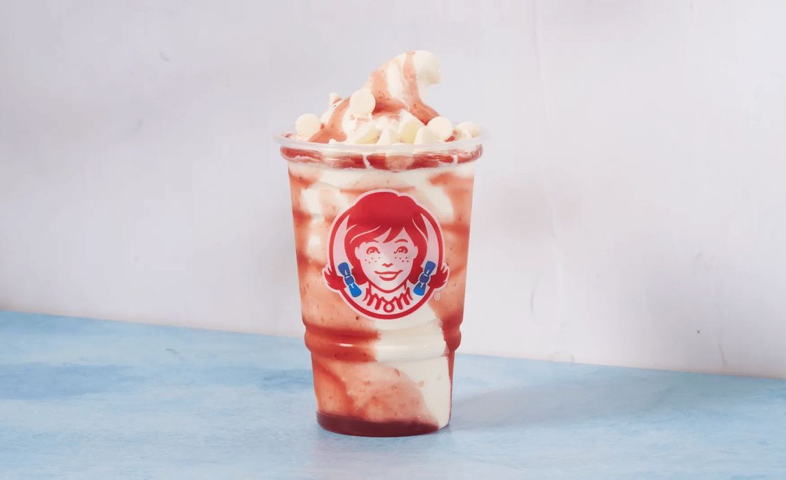 Regular Vanilla Strawberries and Cream Frosty®