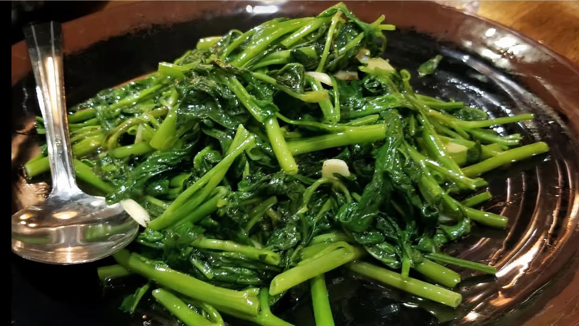 5.Water Spinach