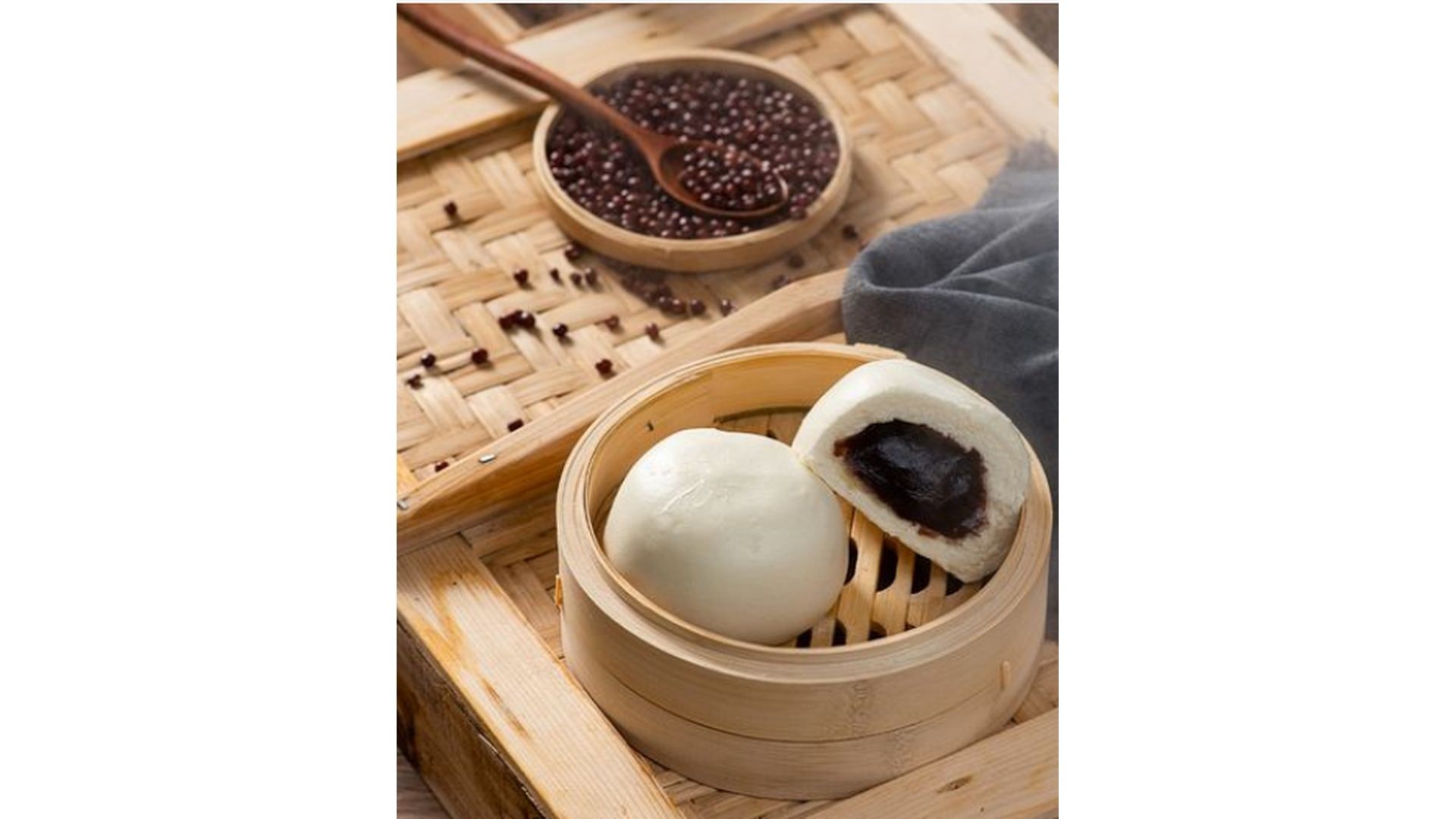 Steamed Sweet Red Bean Bun (3)