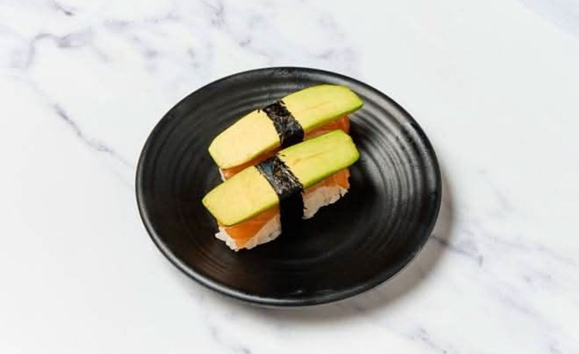 Sushi - saumon avocat