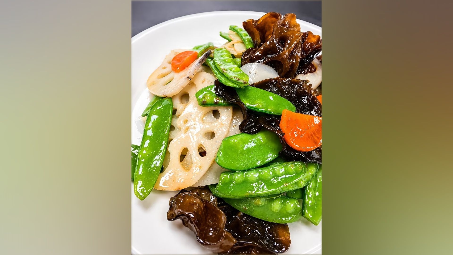 Lotus Root & Snow Peas Stir-Fry-荷塘春色