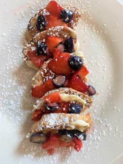 Breakfast Berry Bruschetta