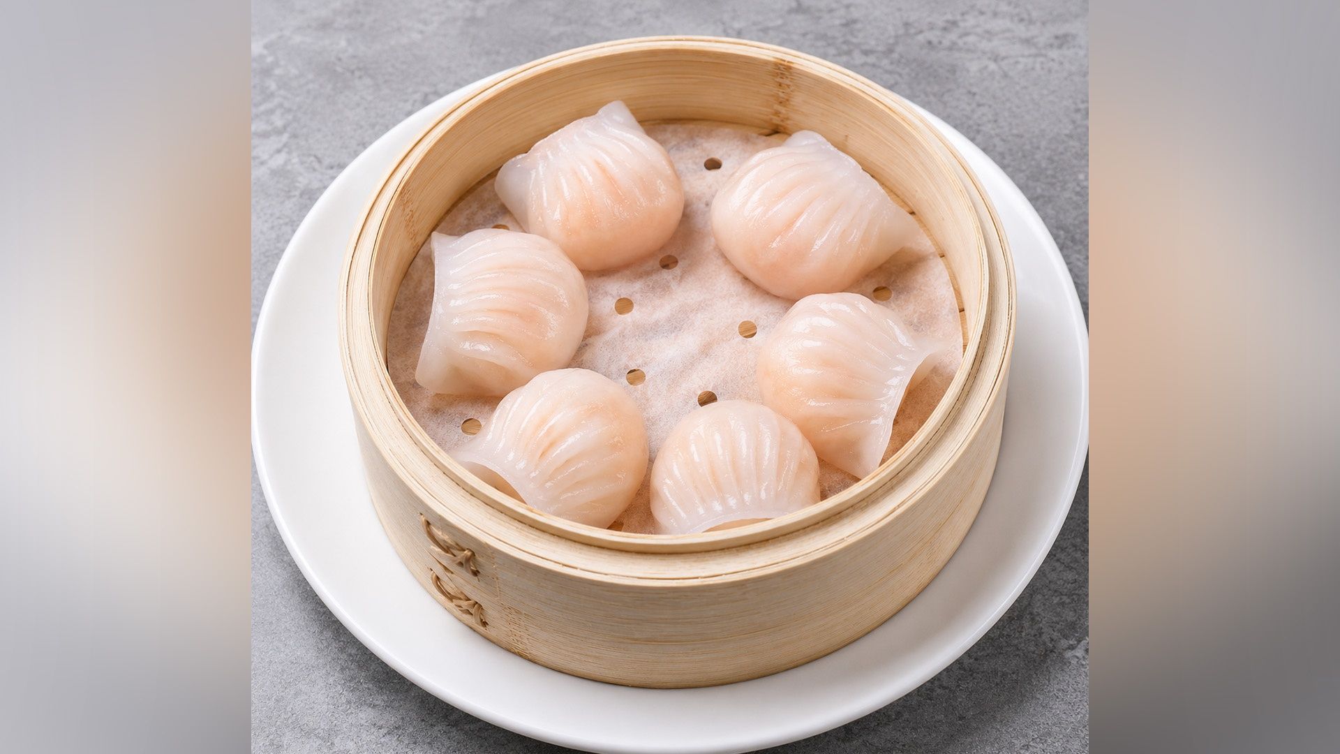 Steamed Crystal Shrimp Dumplings (6)