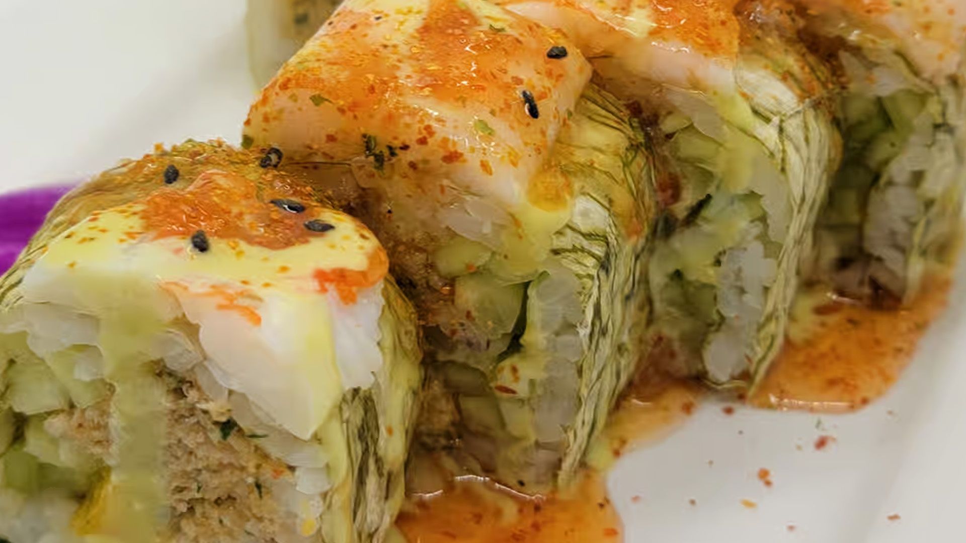 Popping Crab Roll