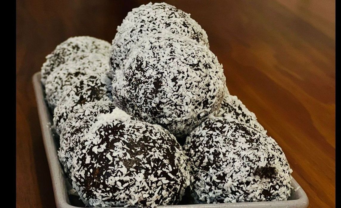 Chocolate Balls with Coconut Sprinkles