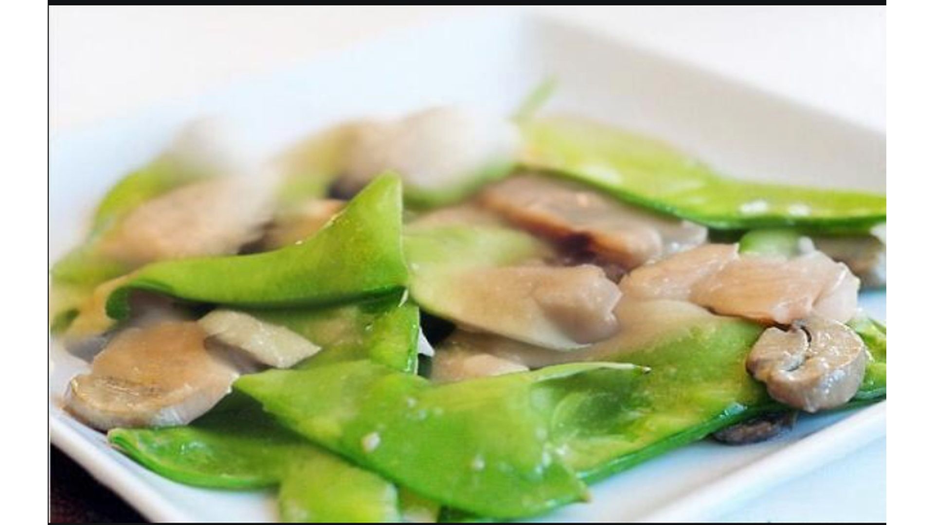 Snow Pea & Mushroom Chicken-雪豆蘑菇鸡