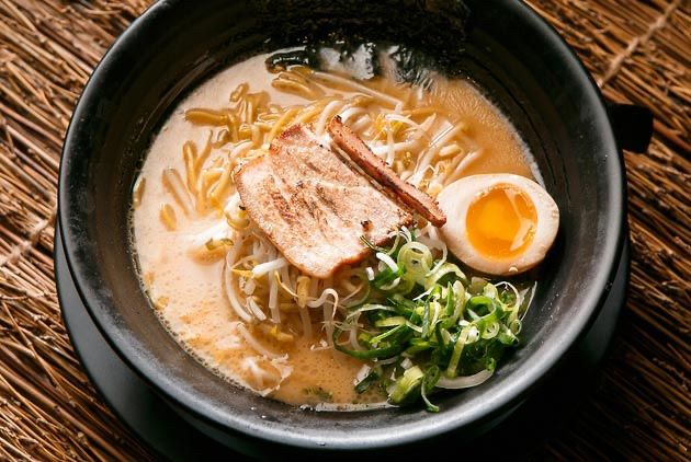 Tonkatsu Chashu Ramen 豚骨叉烧拉面