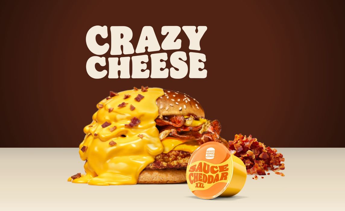 Crazy Cheese BBQ Chicken + XXL Cheddar dip & Bacon