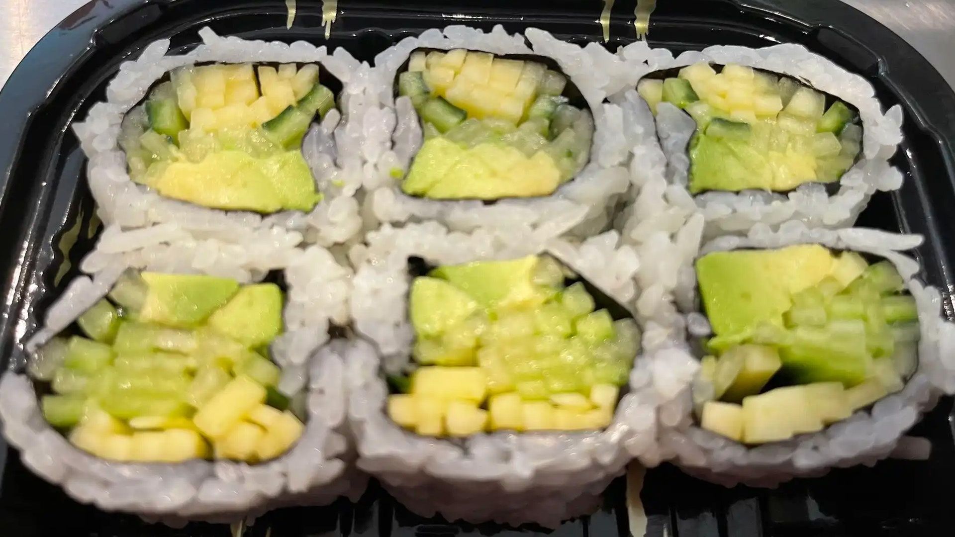 Avocado, Cucumber & Mango Roll