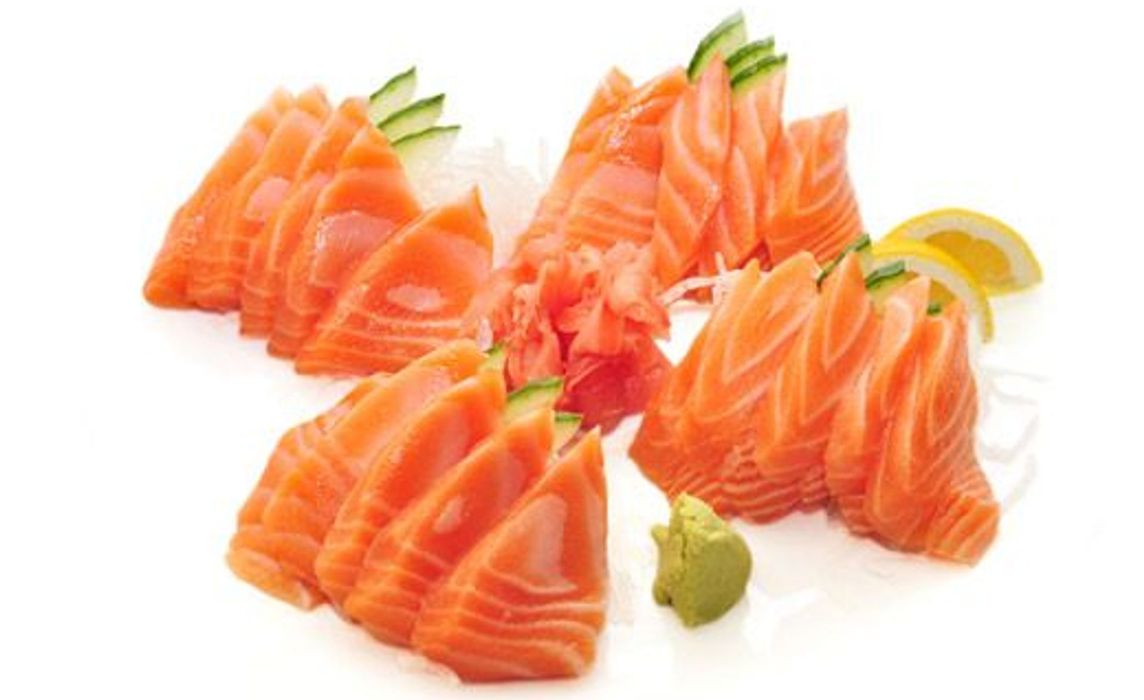 S6S. Sashimi saumon