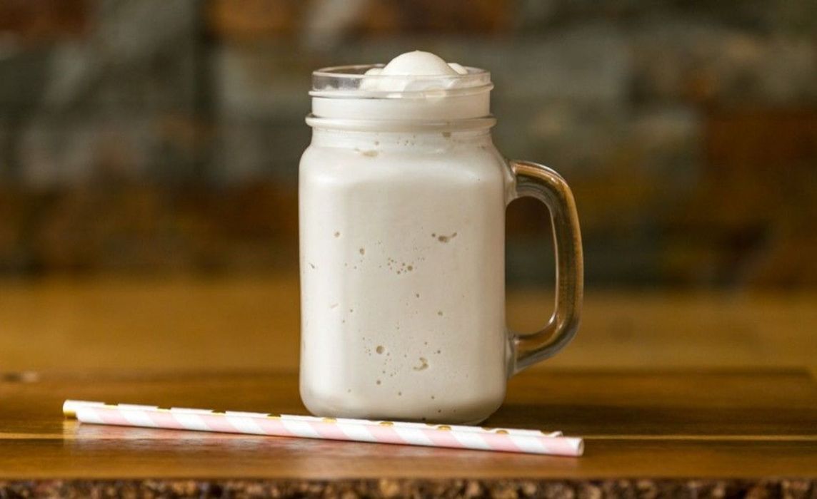 VANILLA MILKSHAKE