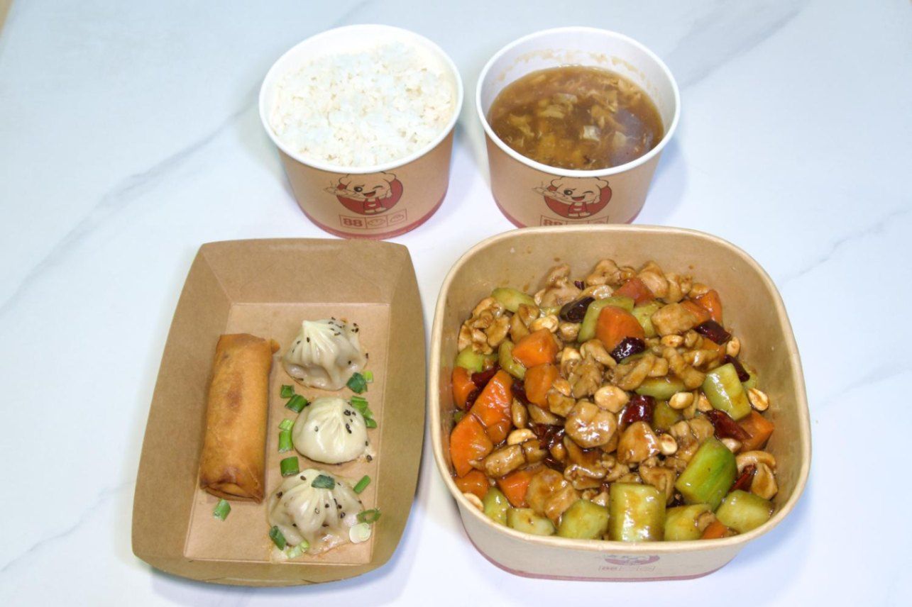 Kung Pao Chicken + Thumb Size Pan Fried Bun (3 Pcs) + Hot & Sour Soup (Egg Drop Soup) + White Rice (