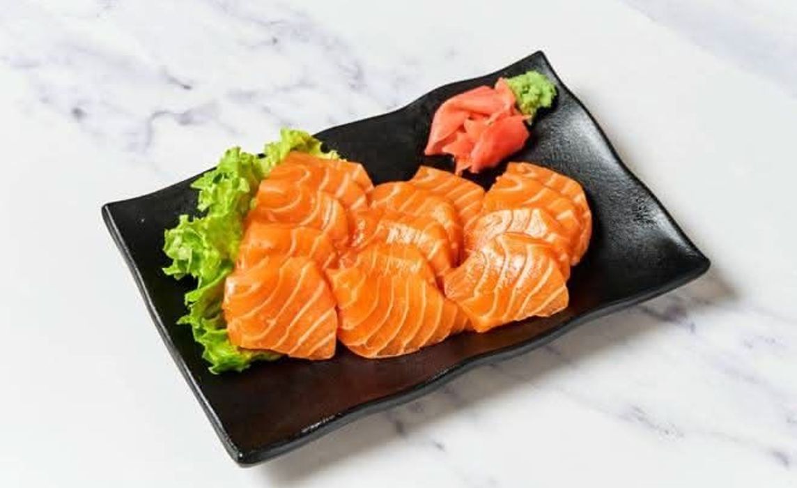 Sashimi saumon 14pcs +riz
