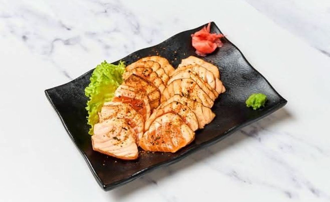 tataki saumon 14pcs + riz