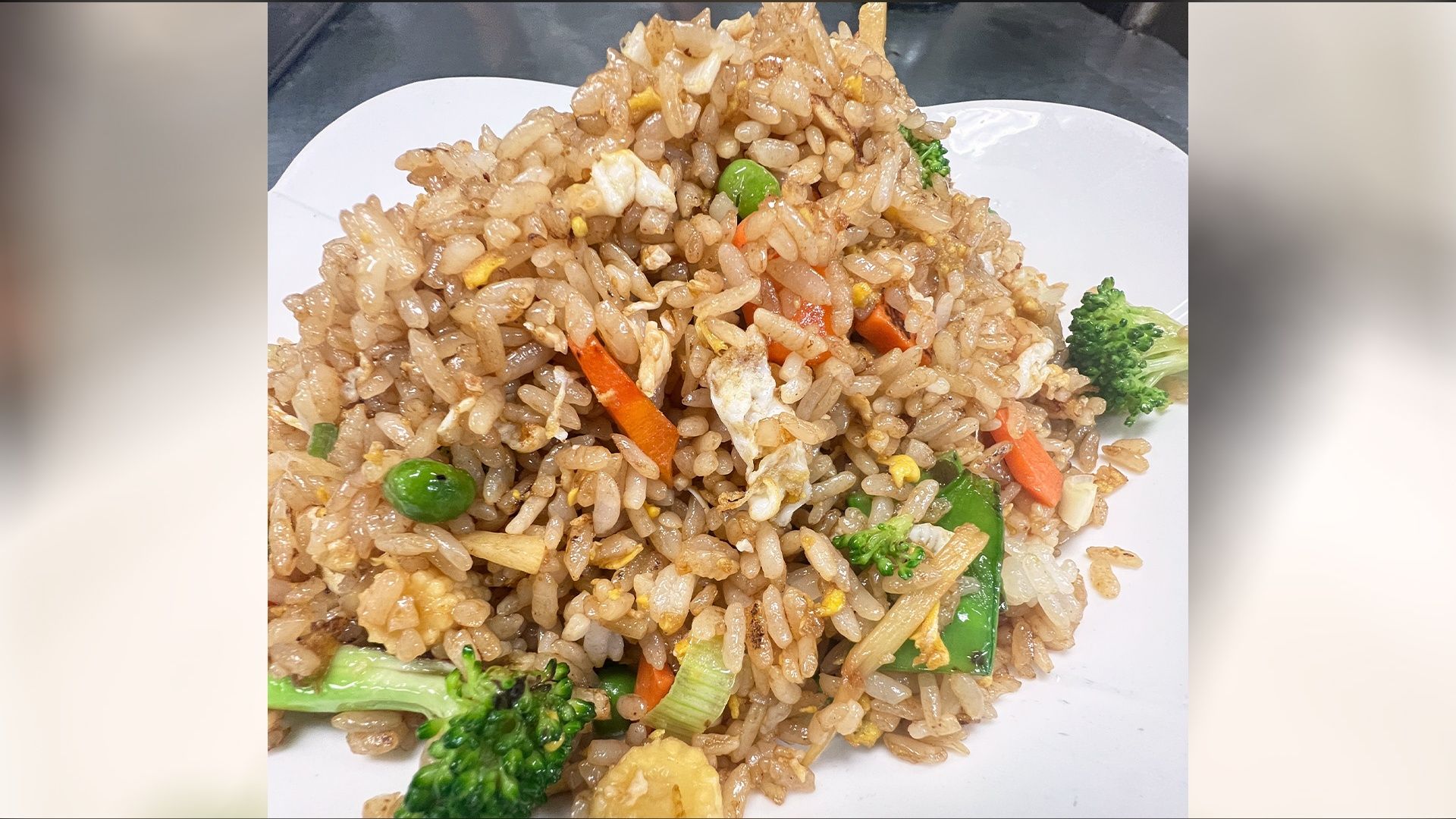 L.Vegetable Fried Rice-午.素菜炒饭