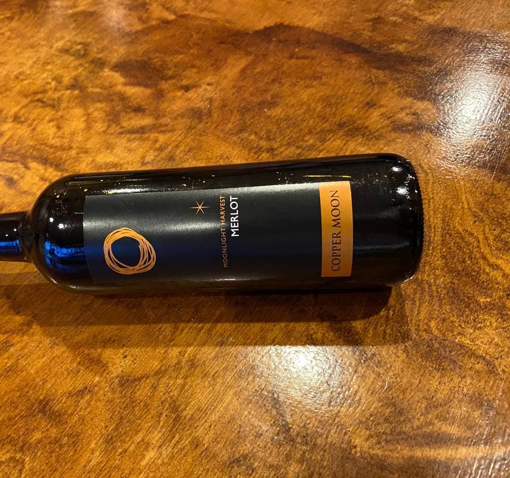 Copper Moon Merlot bottle 750ml (12.5% alc.vol)