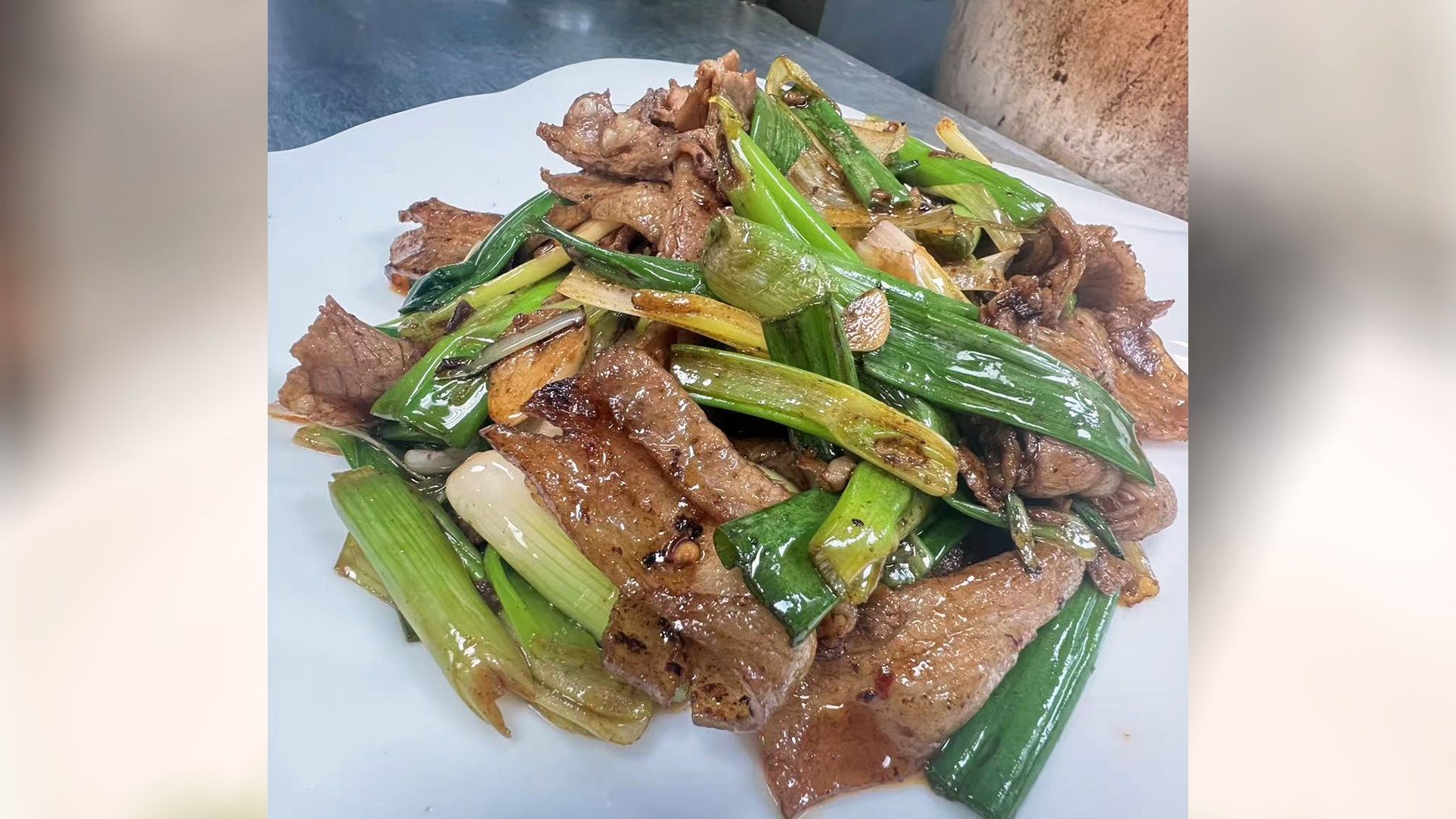 L.Beef W.Scallion in Brown Sauce-午.葱爆牛肉
