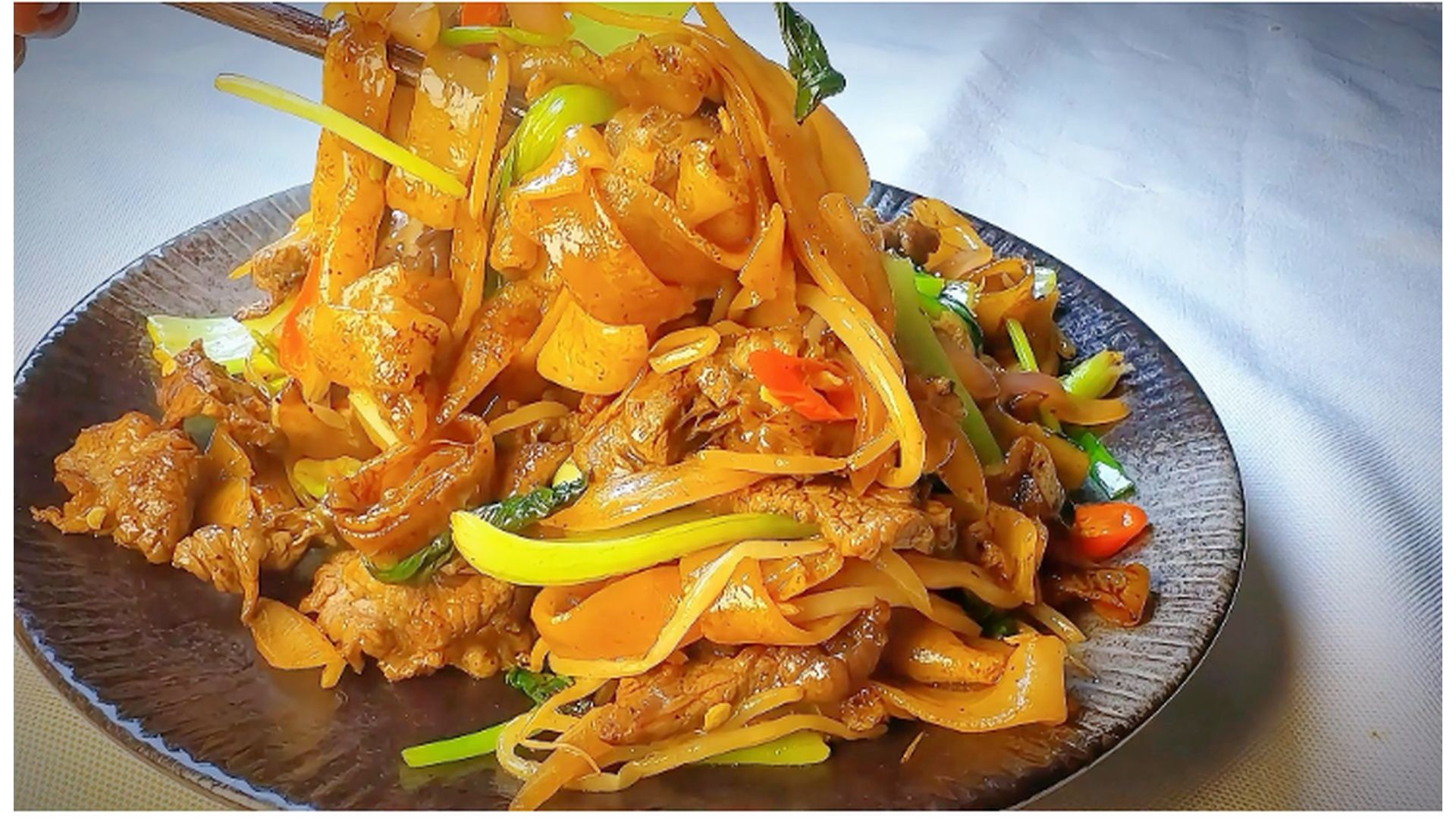 Beef Chow Fun-干炒牛河
