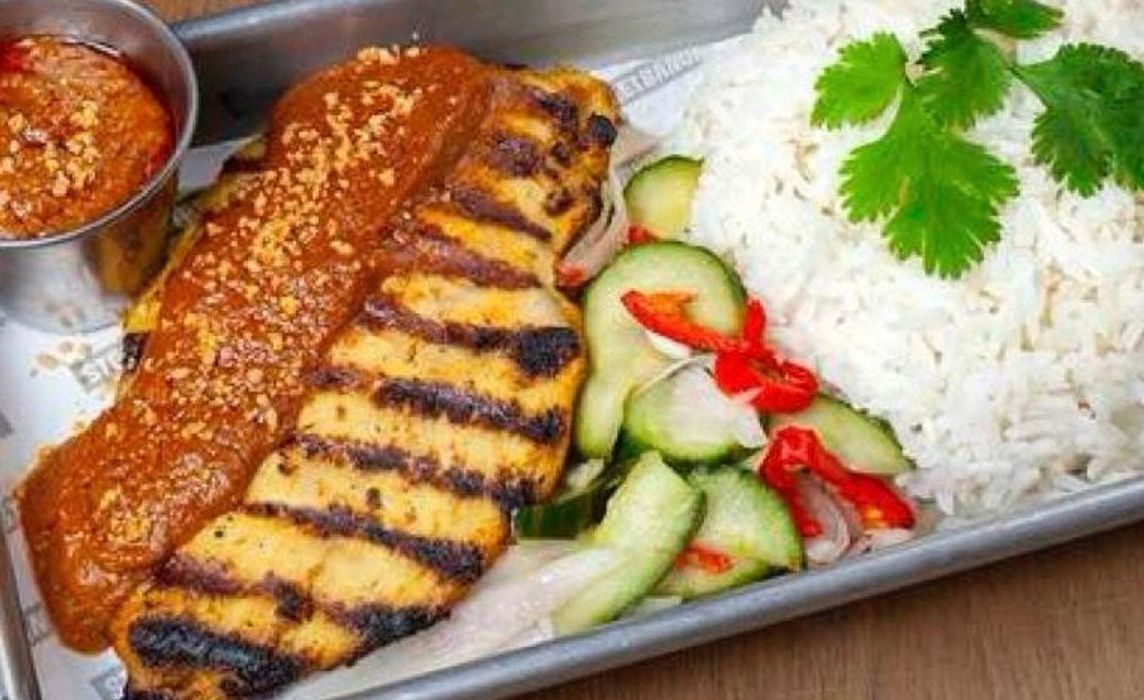 Authentique Chicken satay