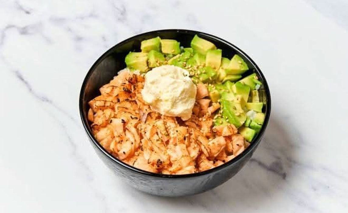 Tartare saumon cuit avocat cheese