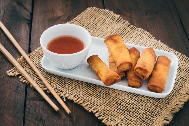 A2. Mini Spring Roll 迷你春卷