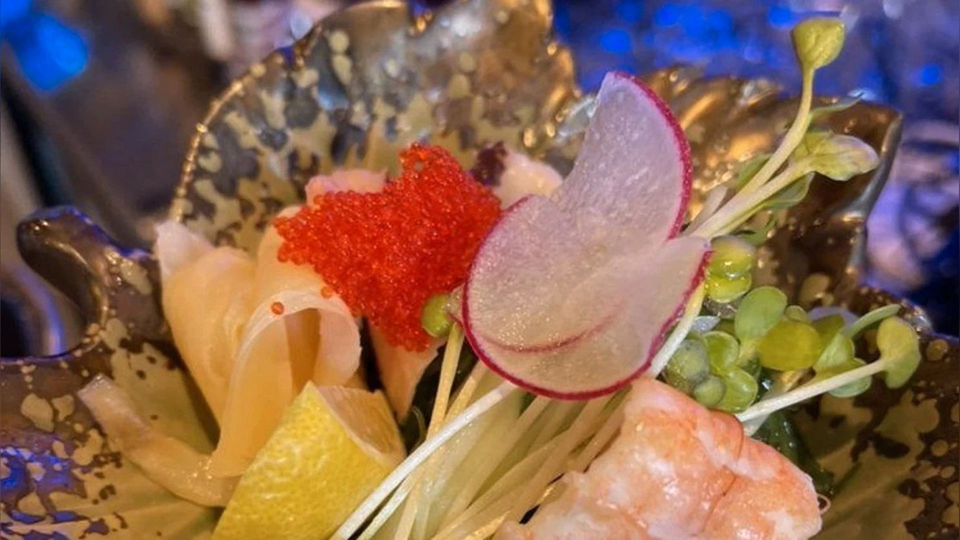 Signature Sashimi Salad