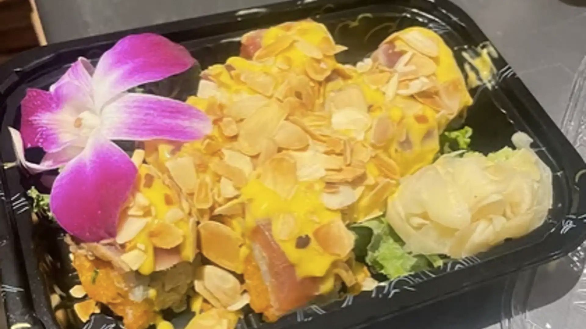 Dinosaur Roll