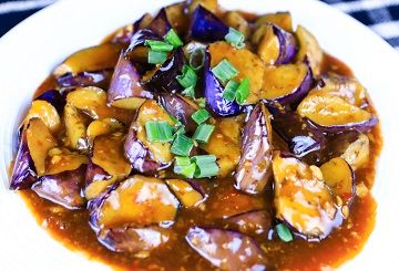 Eggplant W. Garlic Sauce 鱼香茄子