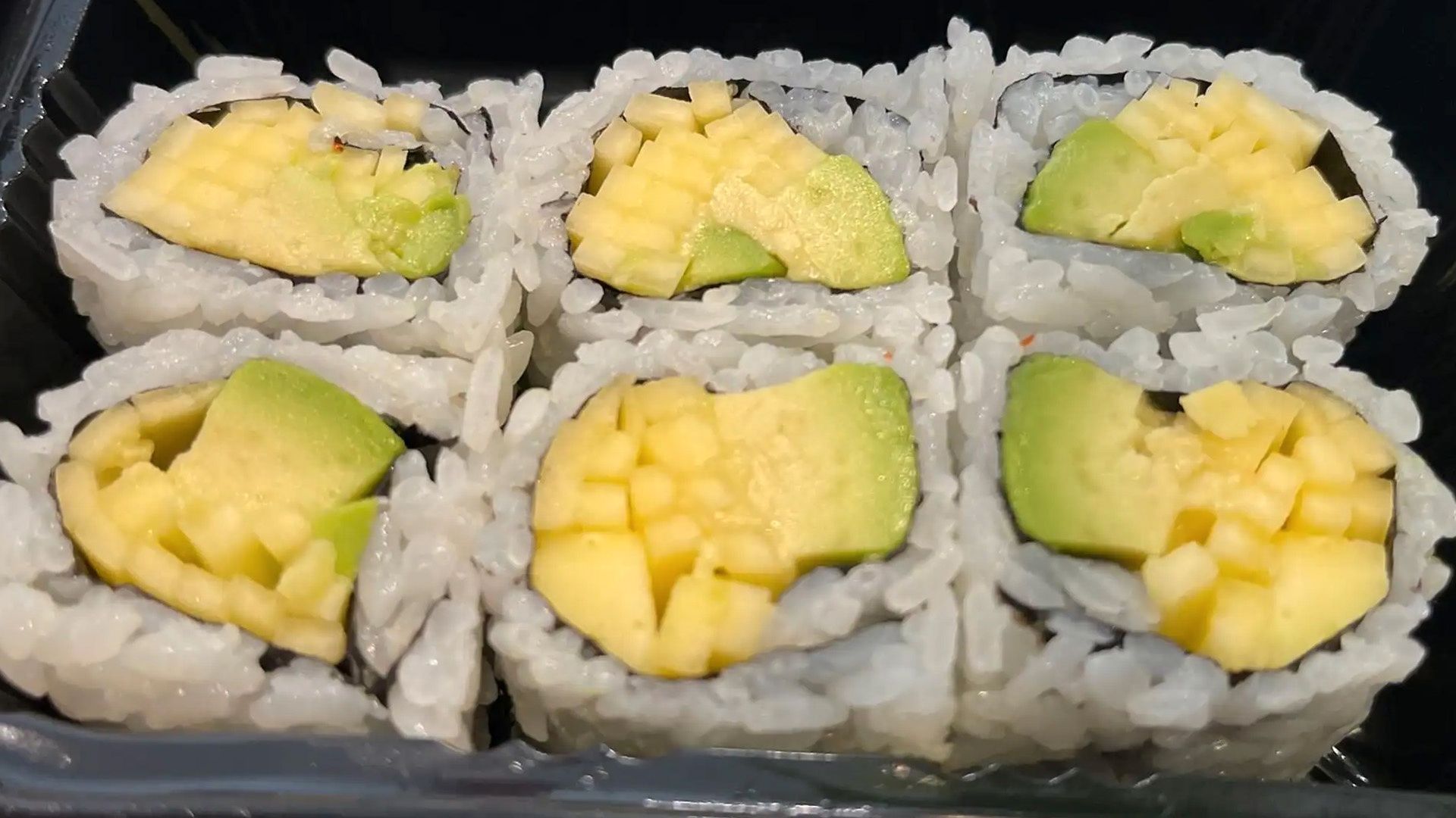 Avocado & Mango Roll