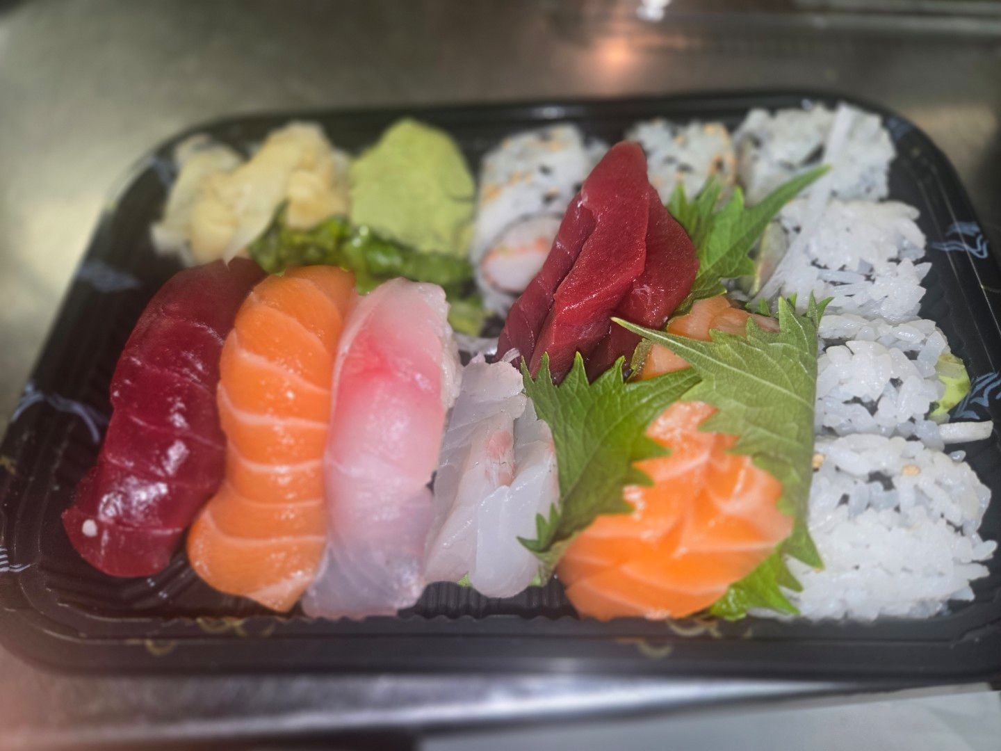 Sushi and Sashimi Combo (L)