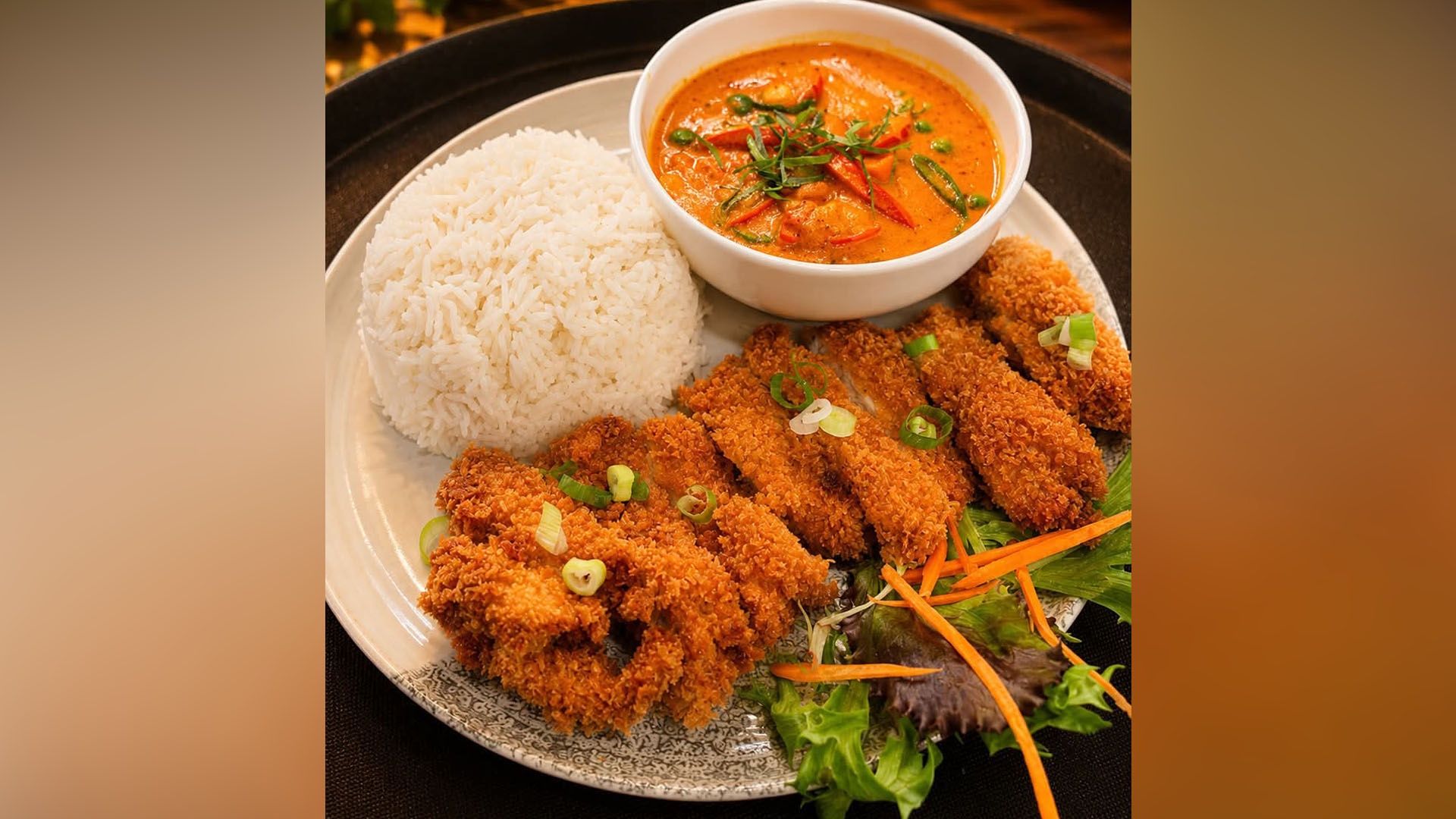 Crispy Chicken  Paneang Curry