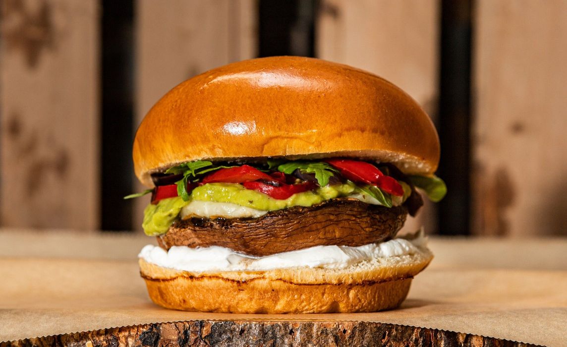 Portobello Mushroom & Halloumi Burger