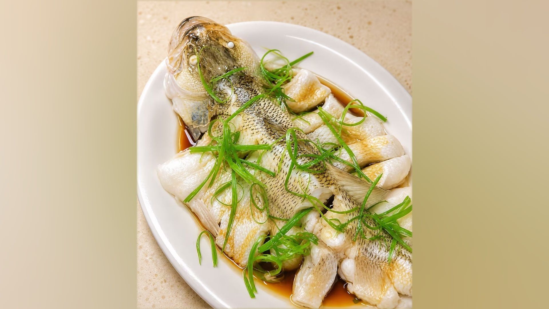 Steamed Sea Bass-清蒸鲈鱼