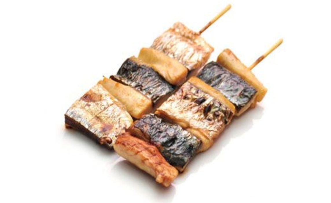 Y10. Yakitori maquereau