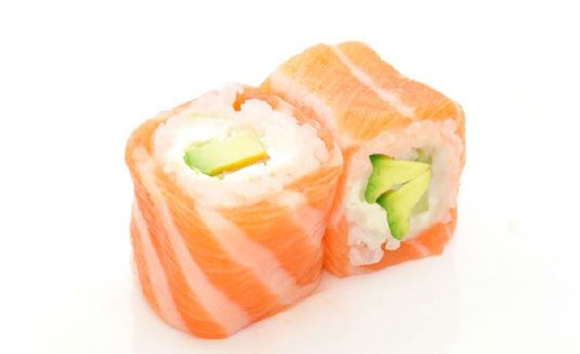 R3. Saumon roll avocat cheese