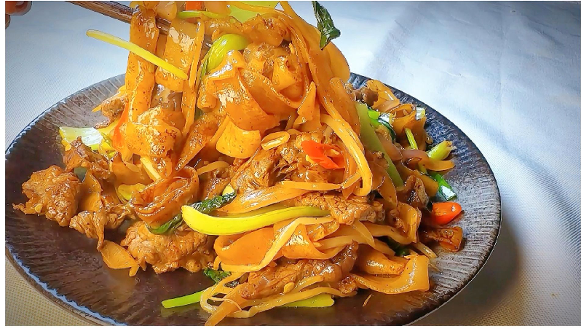 Beef Chow Fun-干炒牛河