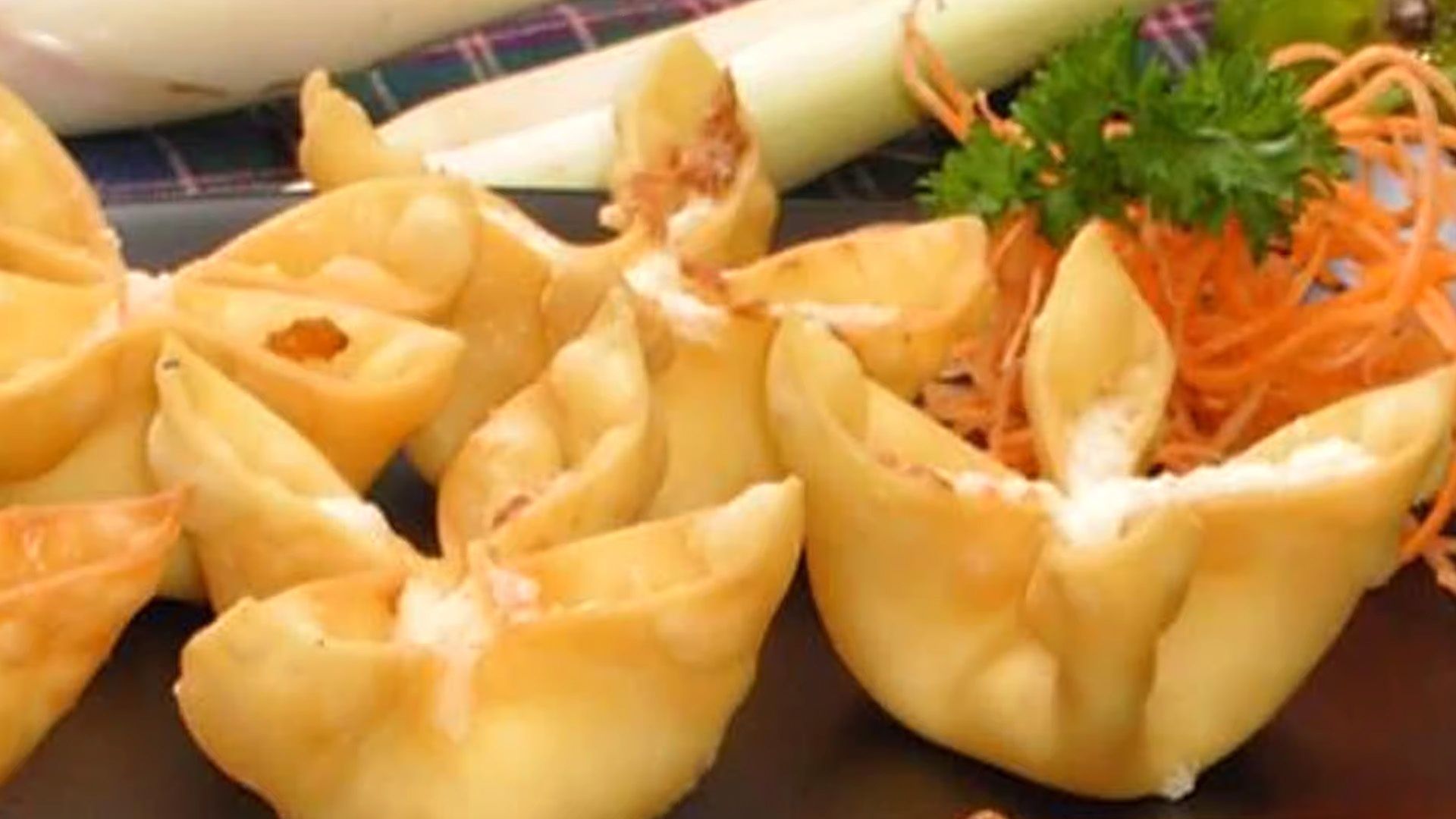 A10.Crab Rangoon(5)