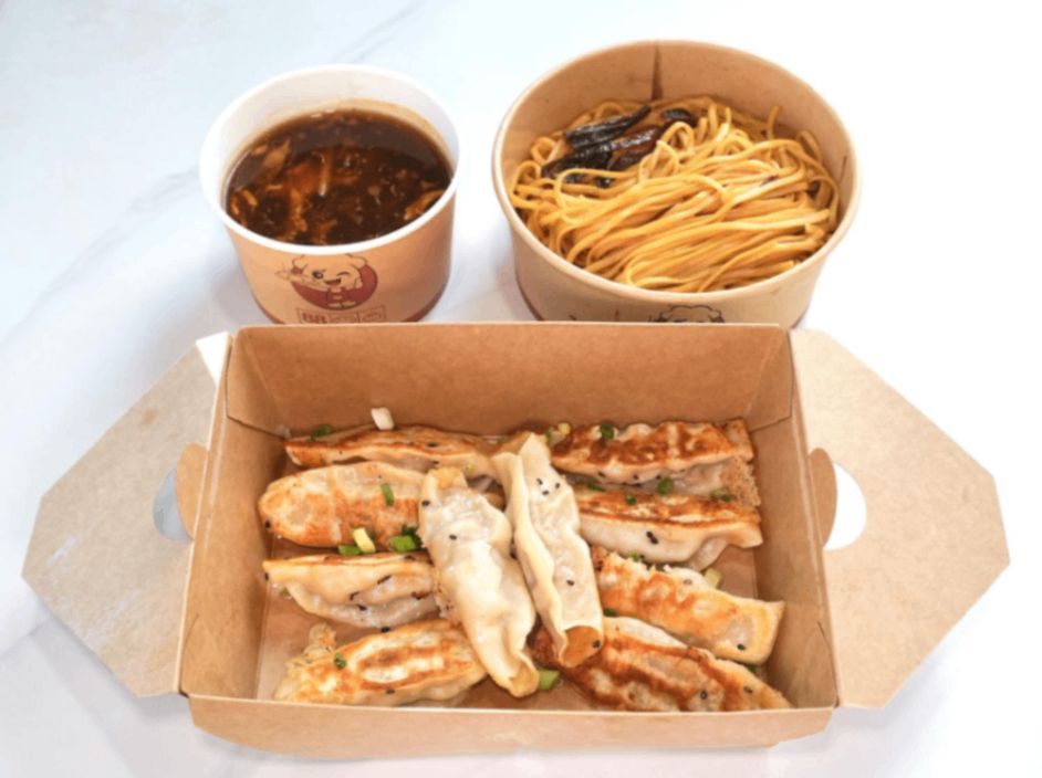 F. Chicken Potstickers (10Pcs) + Boiled Lomein With Oil And Scallion + Hot & Sour Soup
